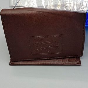 Gentleman Columbia Wallets OS